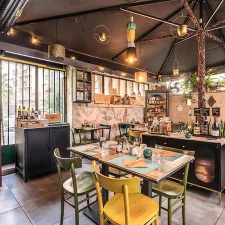 Apollo Boutique Hotel
