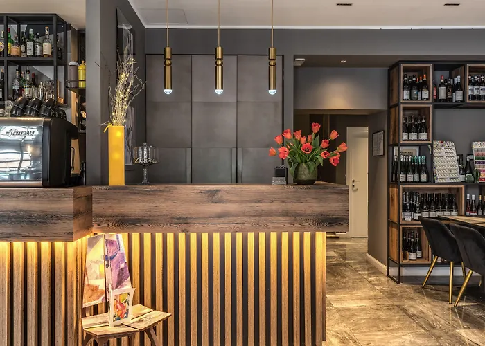 Otel Apollo Boutique 4*